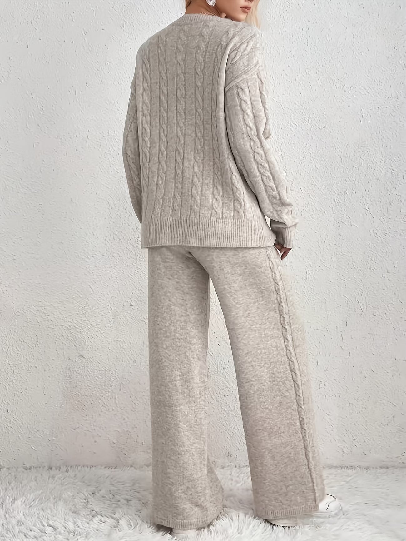 Completo a due pezzi in lana