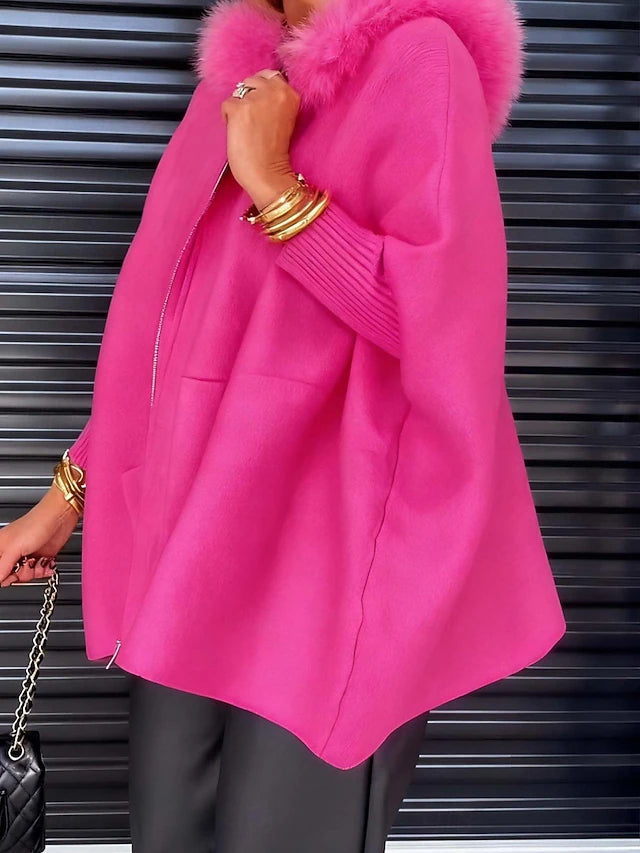 Giacca invernale con cappuccio peloso